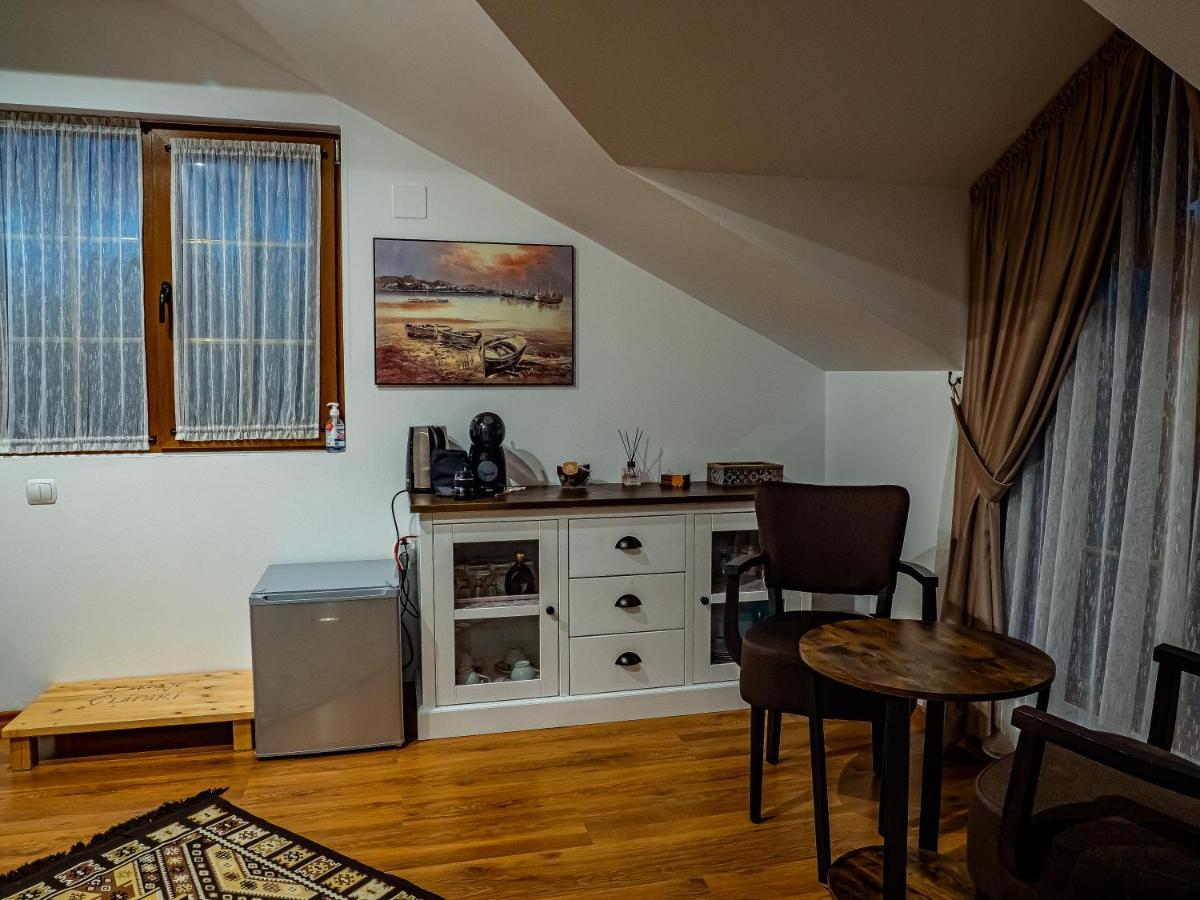 Casa Delia Hotel Campulung Moldovenesc Ngoại thất bức ảnh