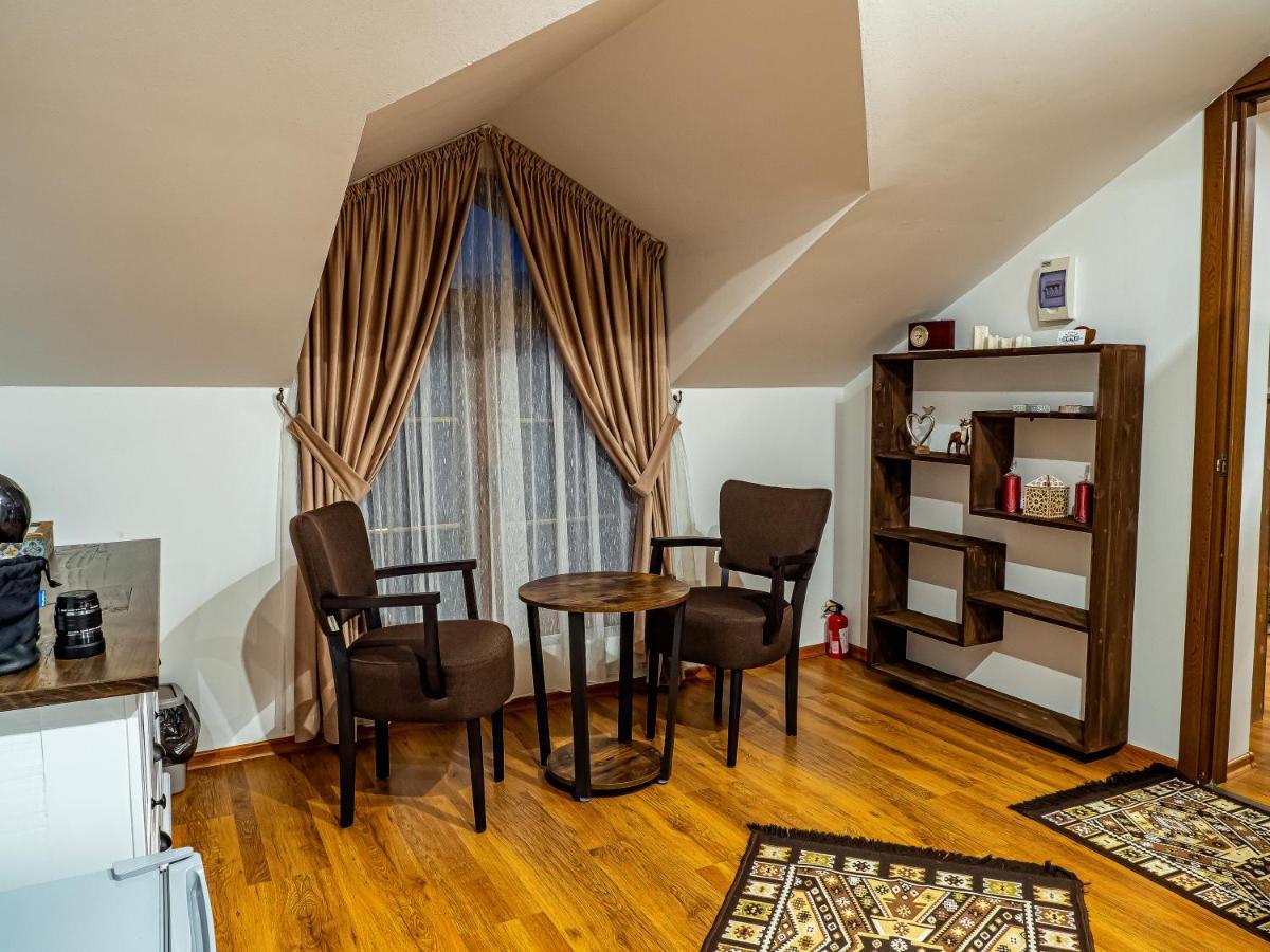 Casa Delia Hotel Campulung Moldovenesc Ngoại thất bức ảnh